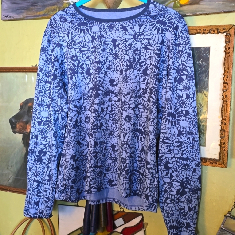 Patagonia Blue Flower Capeline Baselayer Daily Long Sleeve Shirt Womens Large